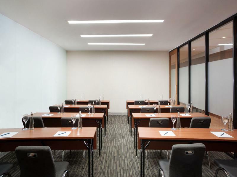 Four Points By Sheraton Jakarta Thamrin Buitenkant foto